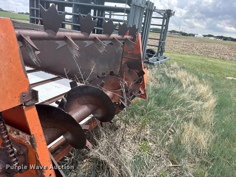image for item EW4746 Gehl 250 manure spreader