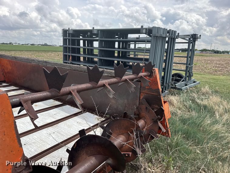 image for item EW4746 Gehl 250 manure spreader