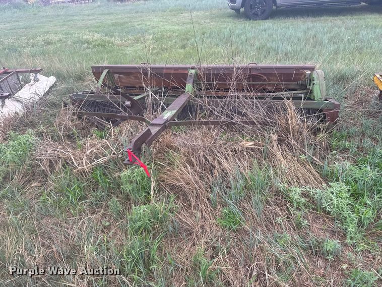 image for item EW4749 Brillion seeder
