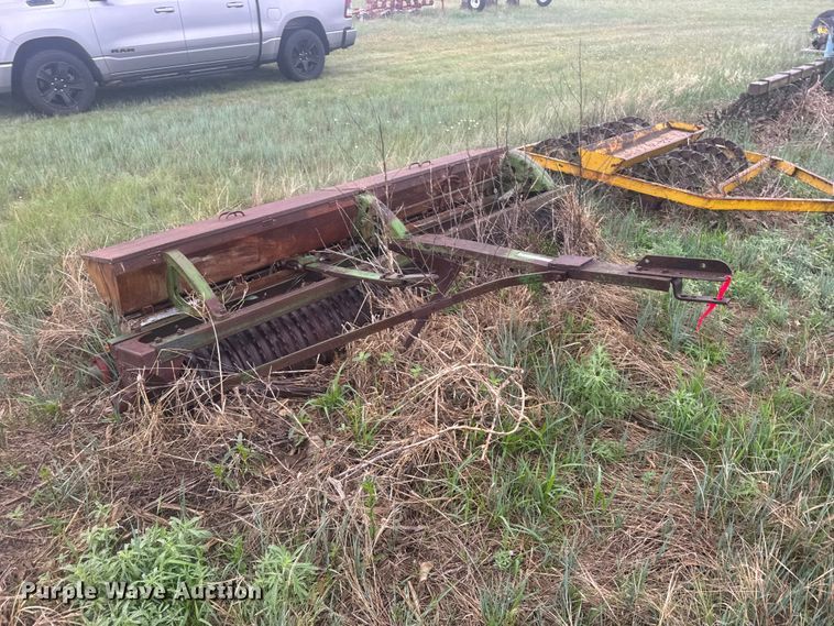 image for item EW4749 Brillion seeder