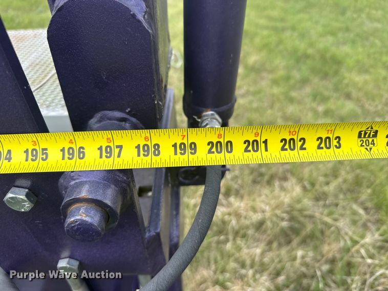 image for item EW4751 Tree planter