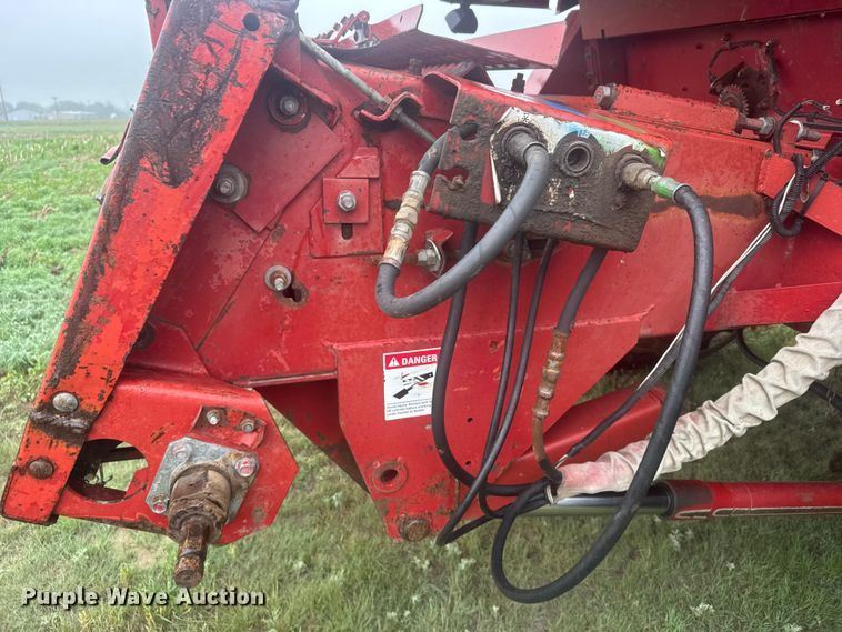 image for item EW4756 1997 Case IH 2188 combine