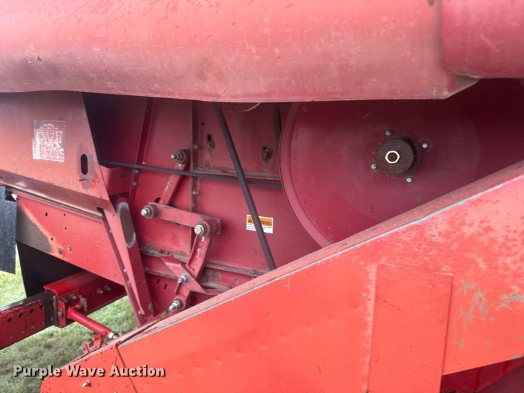 image for item EW4756 1997 Case IH 2188 combine