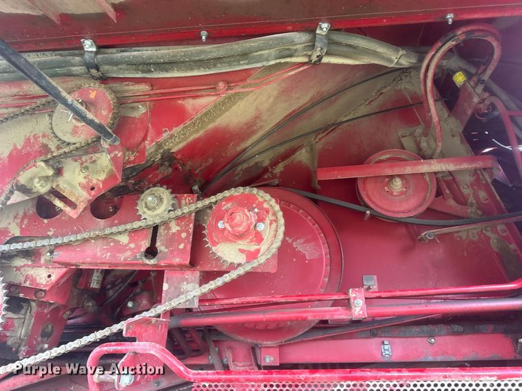 image for item EW4756 1997 Case IH 2188 combine