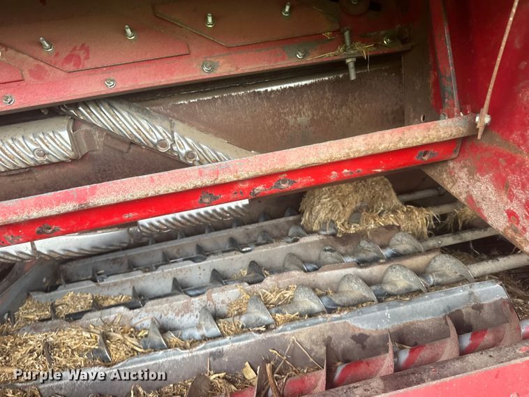 image for item EW4756 1997 Case IH 2188 combine