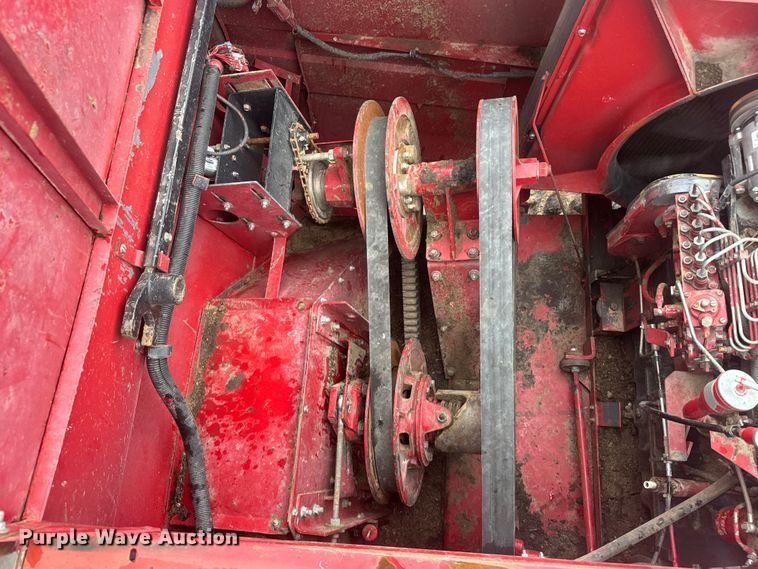 image for item EW4756 1997 Case IH 2188 combine