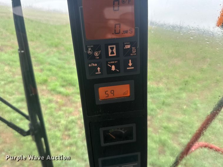 image for item EW4756 1997 Case IH 2188 combine