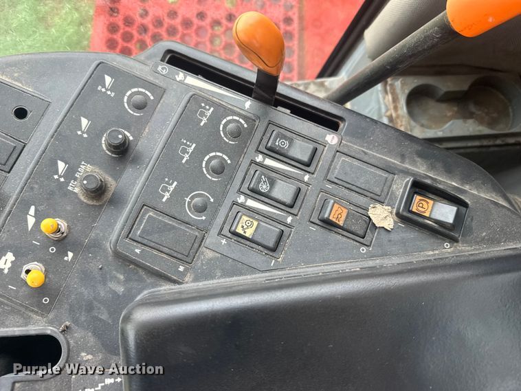 image for item EW4756 1997 Case IH 2188 combine