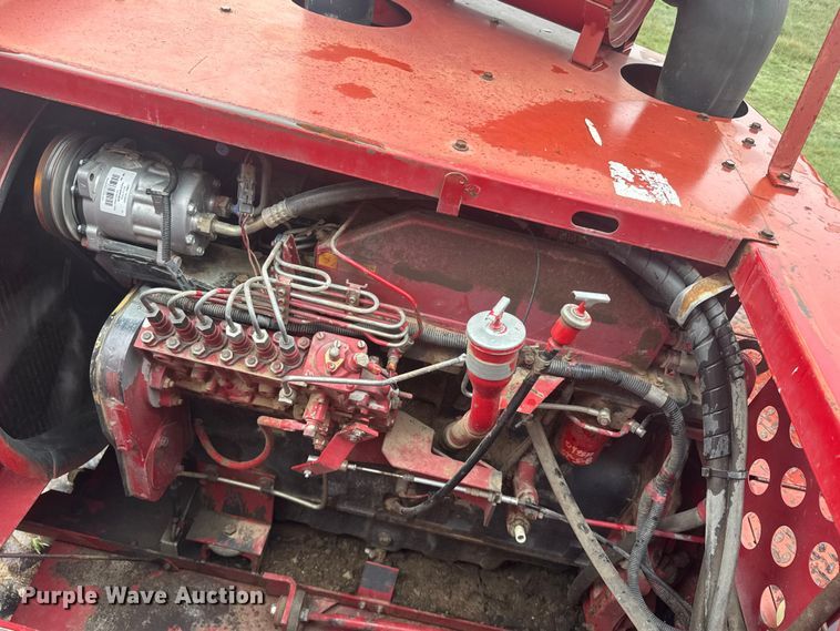 image for item EW4756 1997 Case IH 2188 combine