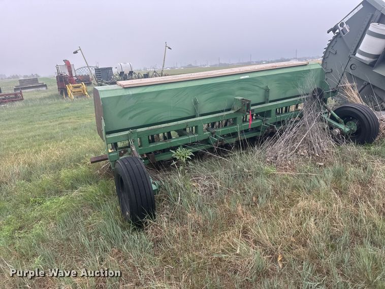 image for item EW4757 Great Plains grain drill