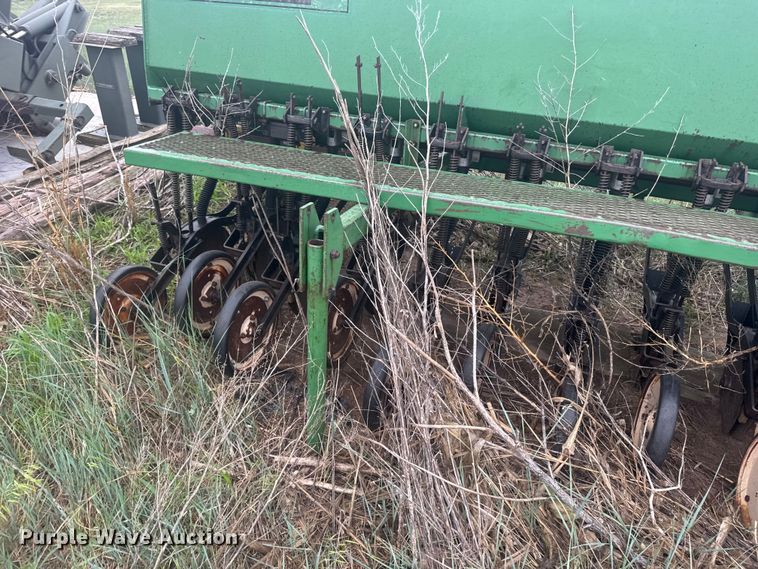 image for item EW4757 Great Plains grain drill