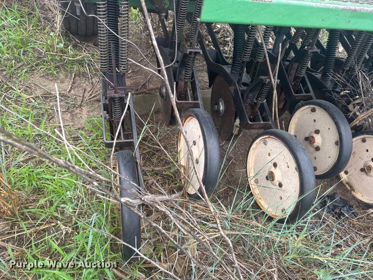 image for item EW4757 Great Plains grain drill