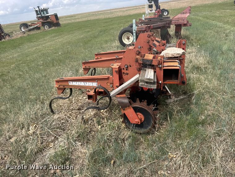 image for item EW4759 Krause field cultivator
