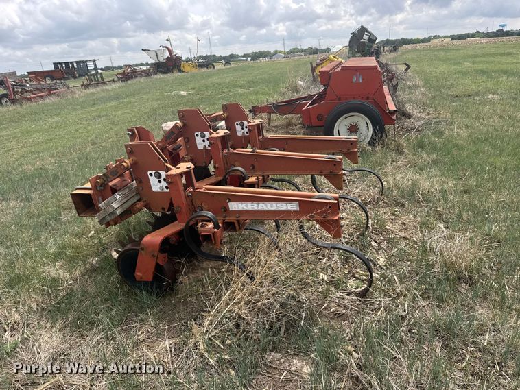 image for item EW4759 Krause field cultivator