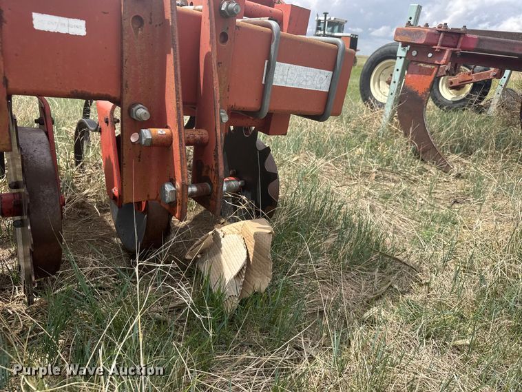 image for item EW4759 Krause field cultivator