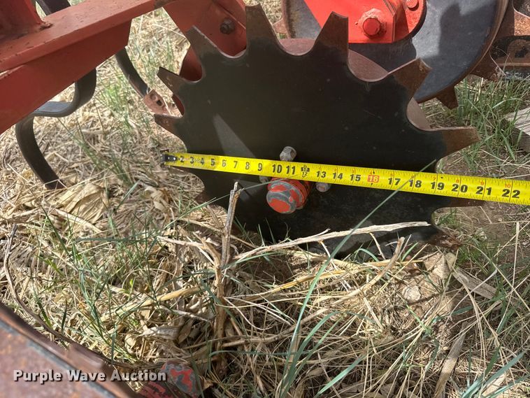 image for item EW4759 Krause field cultivator