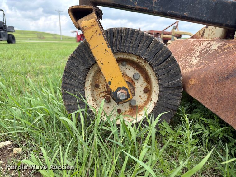 image for item EW4792 Land Pride rotary mower