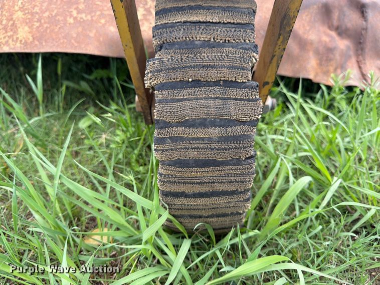 image for item EW4792 Land Pride rotary mower