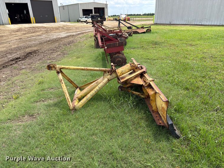 image for item EW4796 Ford blade