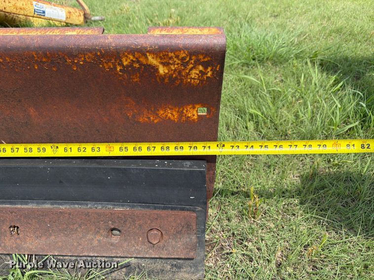 image for item EW4796 Ford blade
