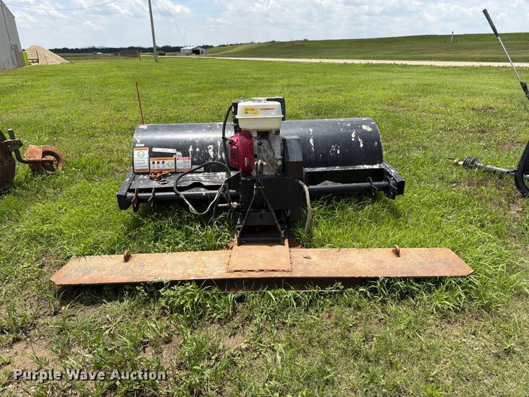 image for item EW4798 Berc 700516-2 skid steer broom