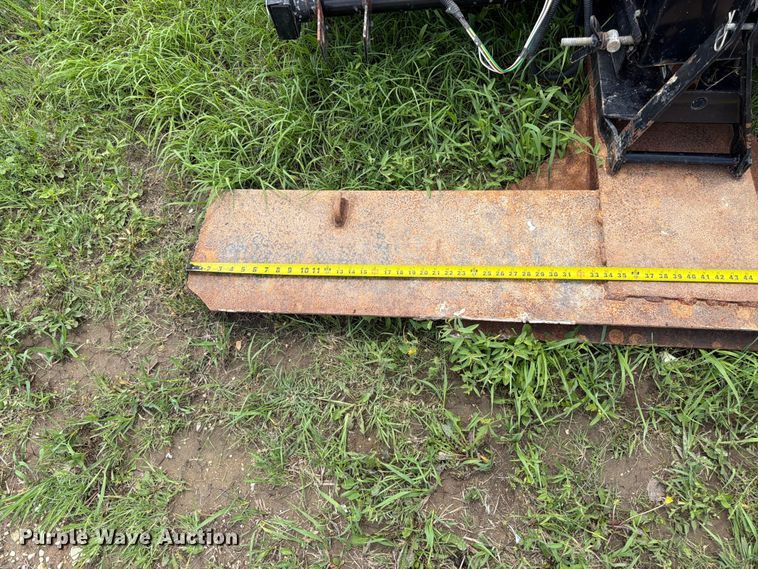 image for item EW4798 Berc 700516-2 skid steer broom