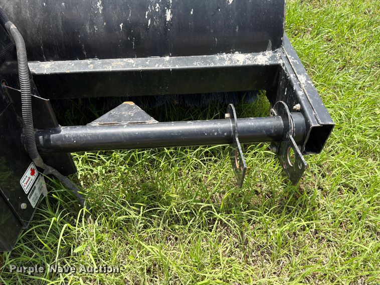 image for item EW4798 Berc 700516-2 skid steer broom