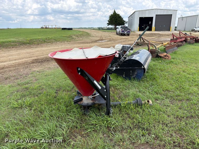 image for item EW4799 Farm Star 250 seeder