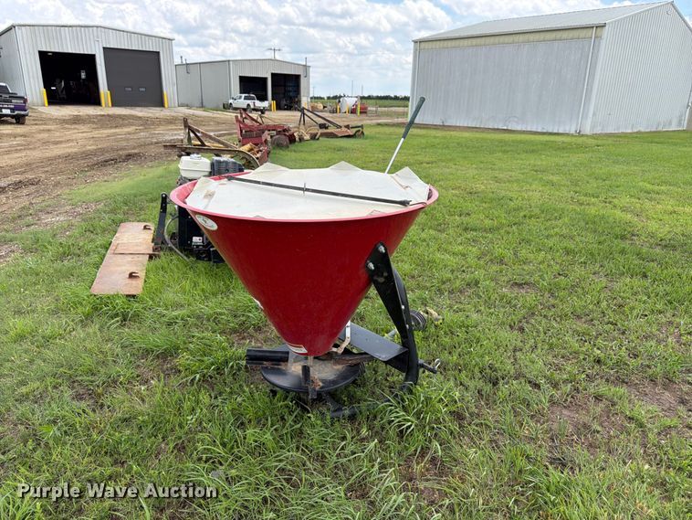 image for item EW4799 Farm Star 250 seeder