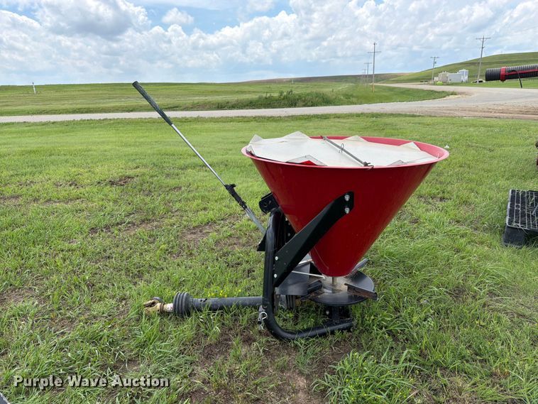 image for item EW4799 Farm Star 250 seeder