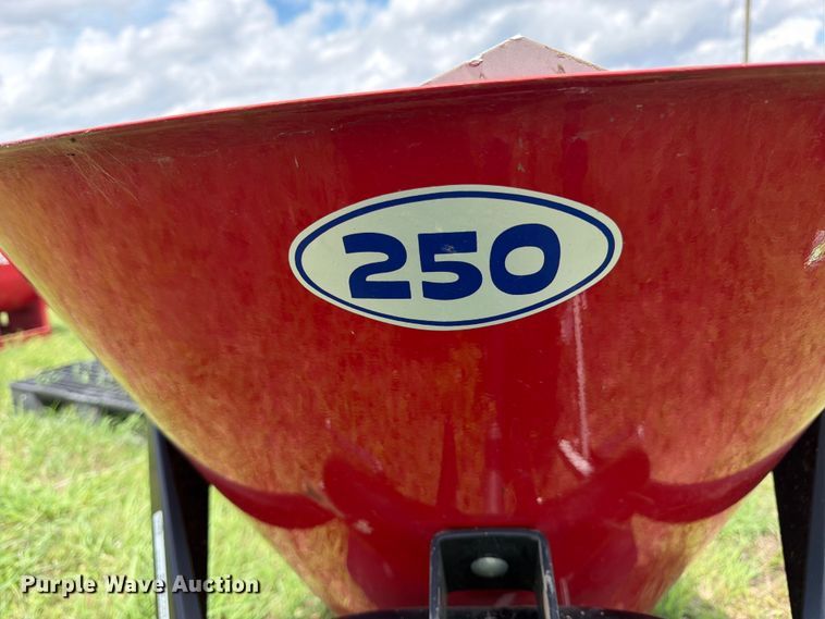 image for item EW4799 Farm Star 250 seeder