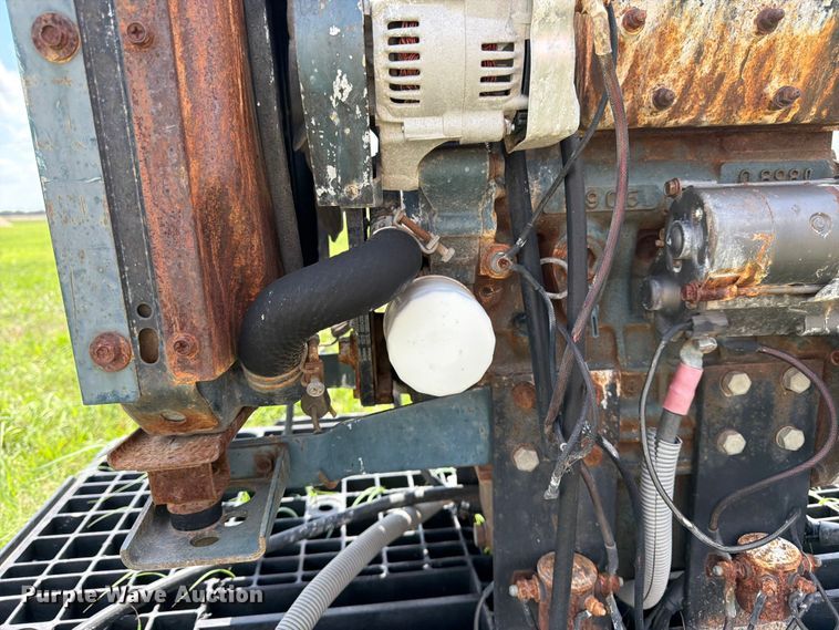 image for item EW4800 Kubota D905-E engine