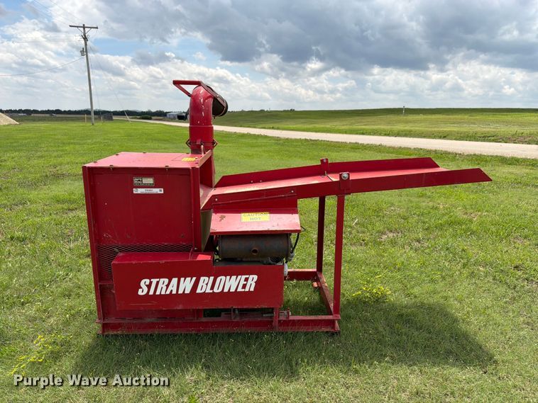 image for item EW4801 Tailgate Mulcher straw blower