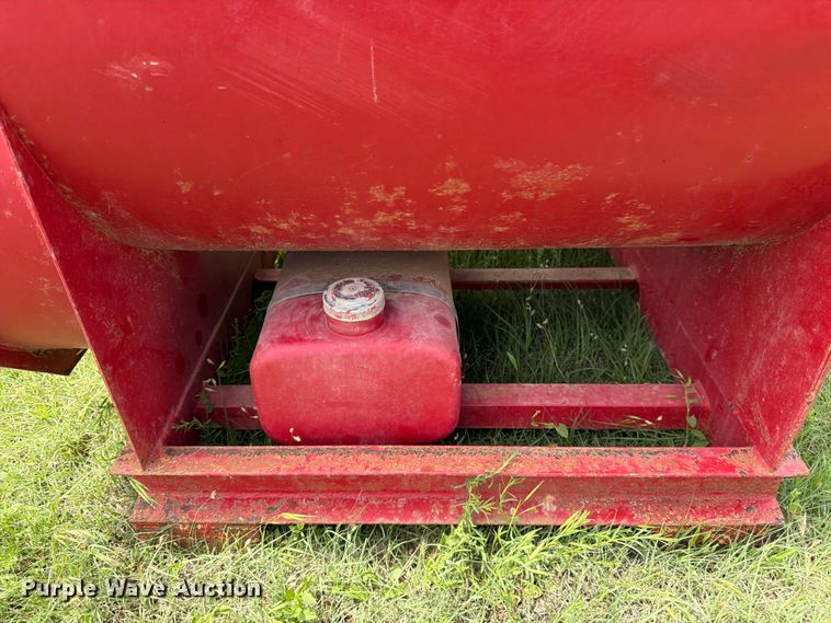 image for item EW4801 Tailgate Mulcher straw blower
