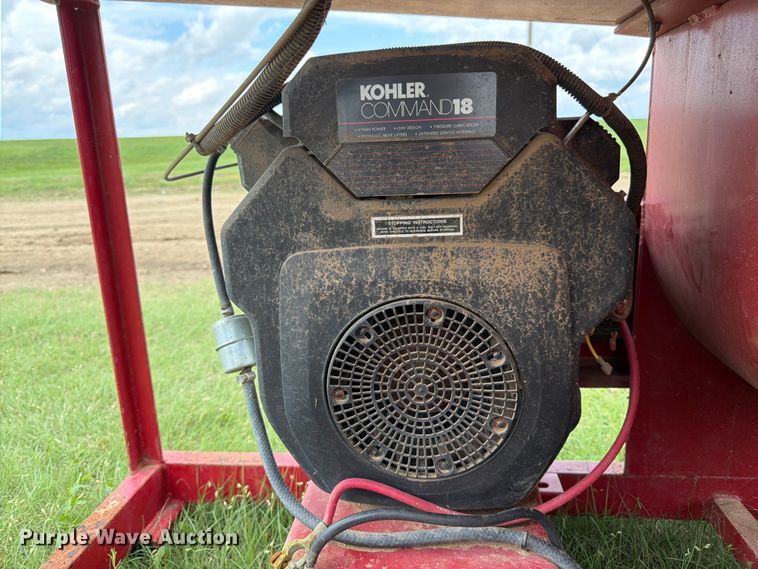 image for item EW4801 Tailgate Mulcher straw blower
