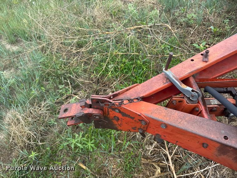 image for item EW4806 International 5100 grain drill
