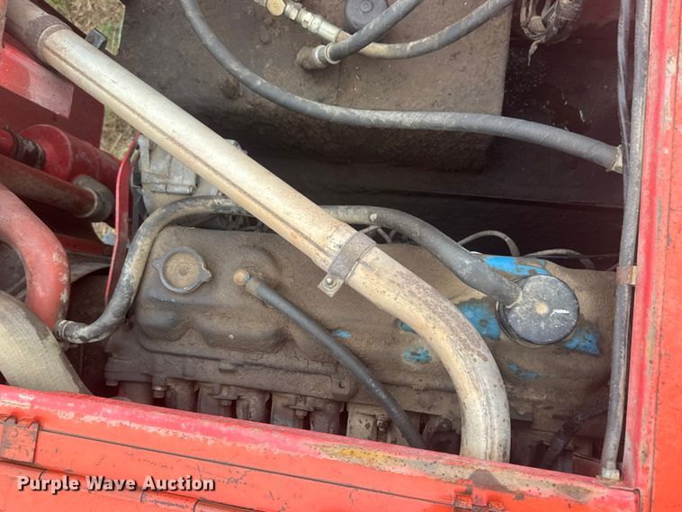 image for item EW4808 Massey-Ferguson 1167 combine