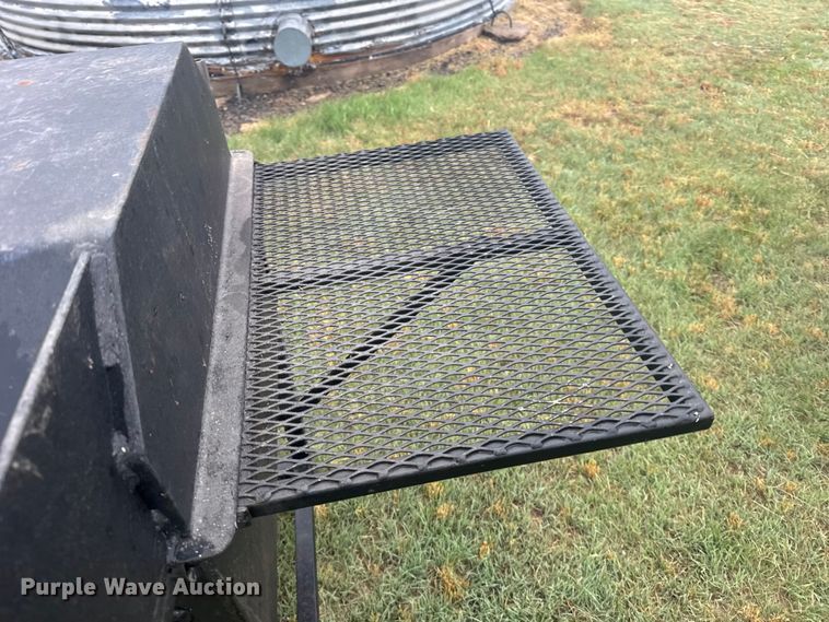 image for item EW4809 Charcoal grill