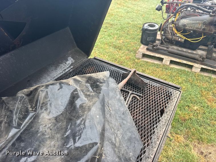 image for item EW4809 Charcoal grill