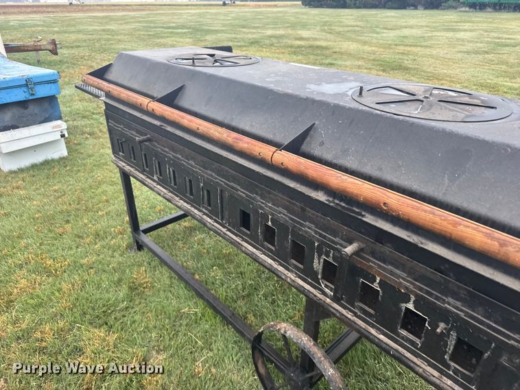 image for item EW4809 Charcoal grill