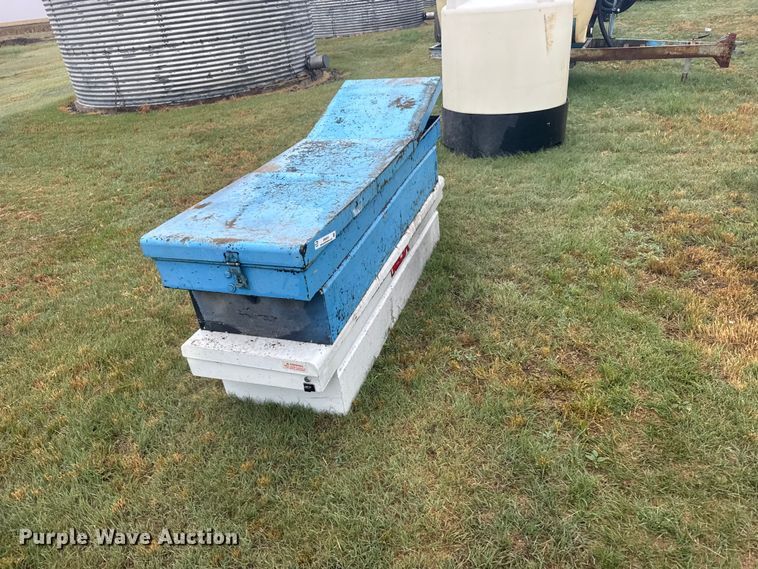 image for item EW4810 (2) tool boxes