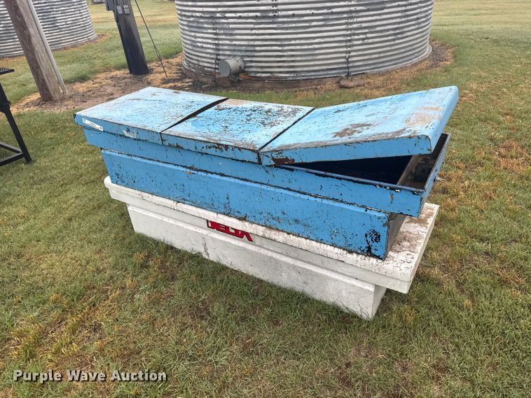 image for item EW4810 (2) tool boxes