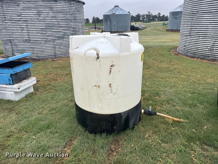 image for item EW4811 Poly tank