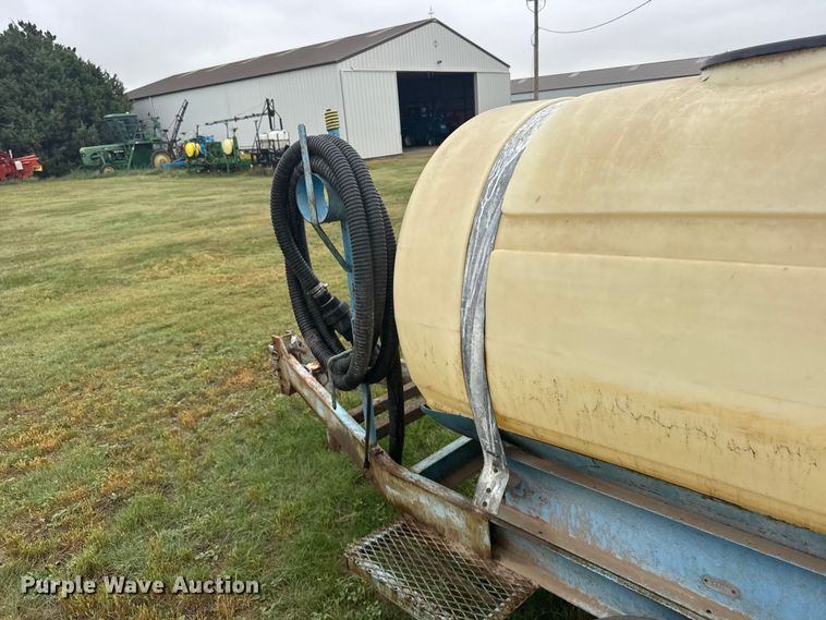 image for item EW4813 Nurse tank trailer