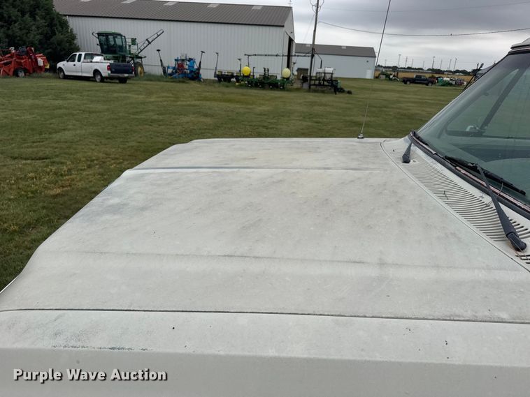 image for item EW4817 1987 Dodge D150 pickup truck