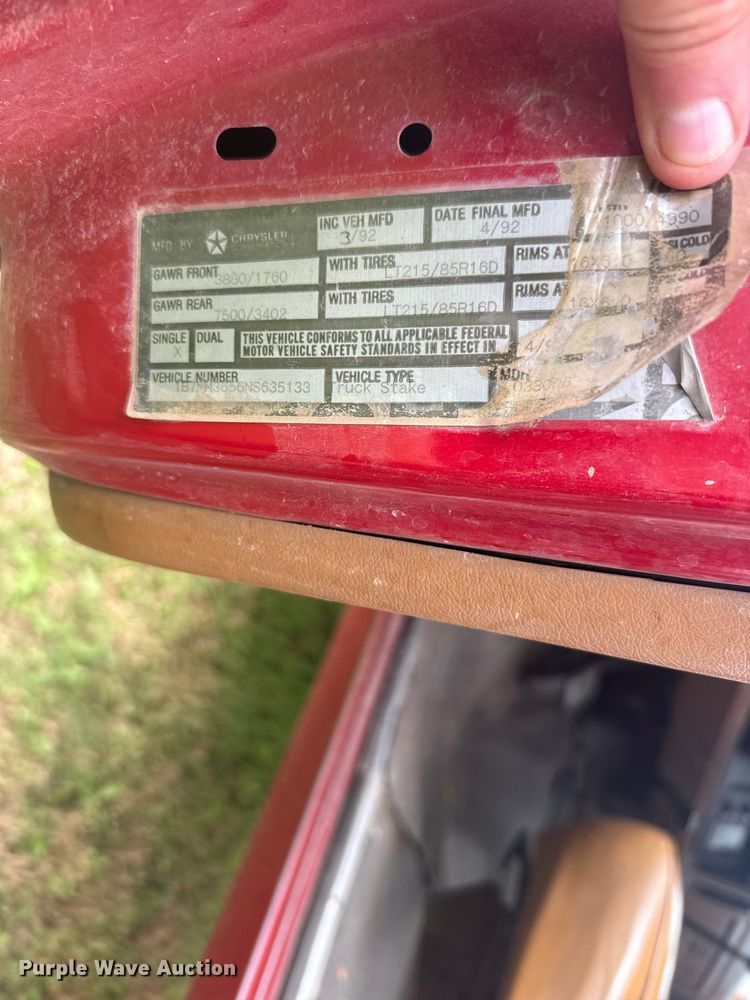 image for item EW4821 1992 Dodge Ram 350 pickup truck cab and chassis