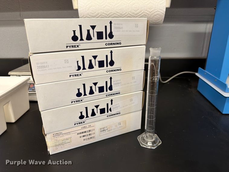 image for item EX5497 Laboratory equipment