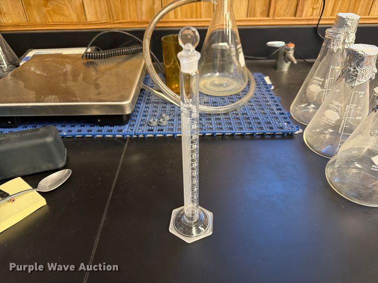 image for item EX5497 Laboratory equipment