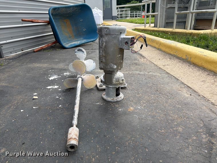 image for item EX5499 Agitator