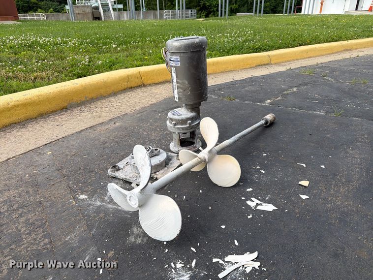 image for item EX5499 Agitator